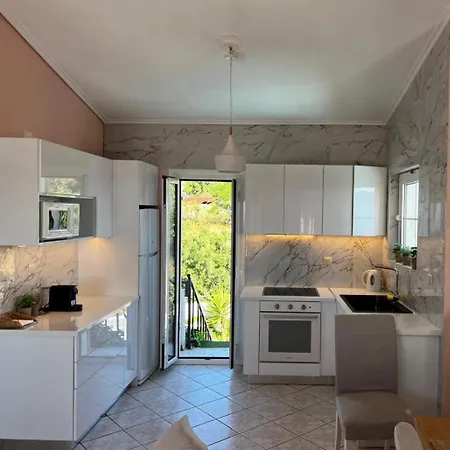 Aliki's Appartement *